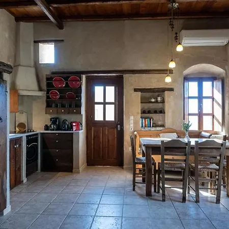 Tzokeika Traditional Settlement Riglia Zimmer foto