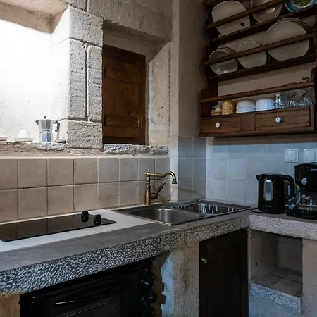 Tzokeika Traditional Settlement Riglia Zimmer foto