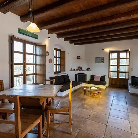 Tzokeika Traditional Settlement Riglia Zimmer foto