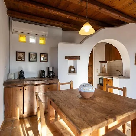Tzokeika Traditional Settlement Riglia Zimmer foto