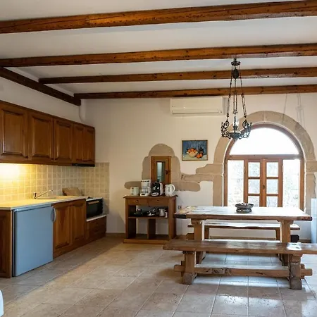 Tzokeika Traditional Settlement Riglia Zimmer foto