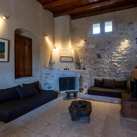 Tzokeika Traditional Settlement Riglia Zimmer foto