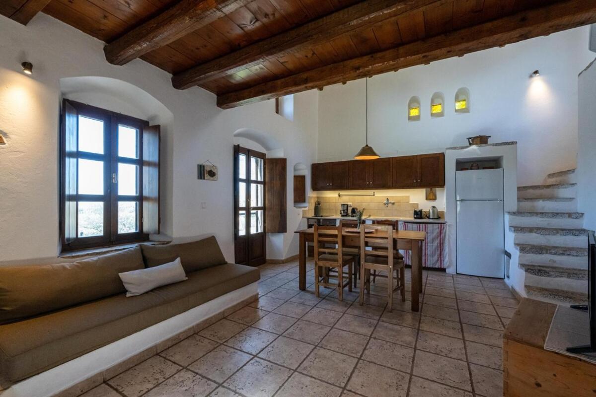 Ferienhaus Tzokeika Traditional Settlement Riglia