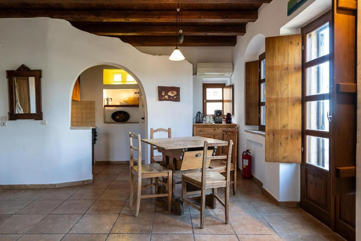 Tzokeika Traditional Settlement Ferienhaus Riglia